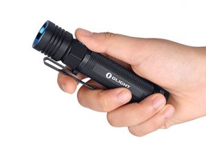 Olight S30RIII Baton Rechargeable 3500 mAh