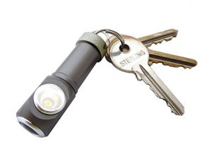 multitool klein goedkoop Kopen gadget sinterklaas kerst cadeau tip sleutelhanger boa handhaver htv student politie handhaving handig kadootje kado pen lampje lichtje zaklamp kleinigheid boa douane koninklijke marechaussee true Utility handige nuttig presentje sint wannahave buy kaufen polizei police giftbox sleutelhanger