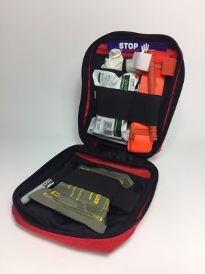 stop het bloeden softt touniquet cilox trauma kit terreur acute hulp first responce woundstop